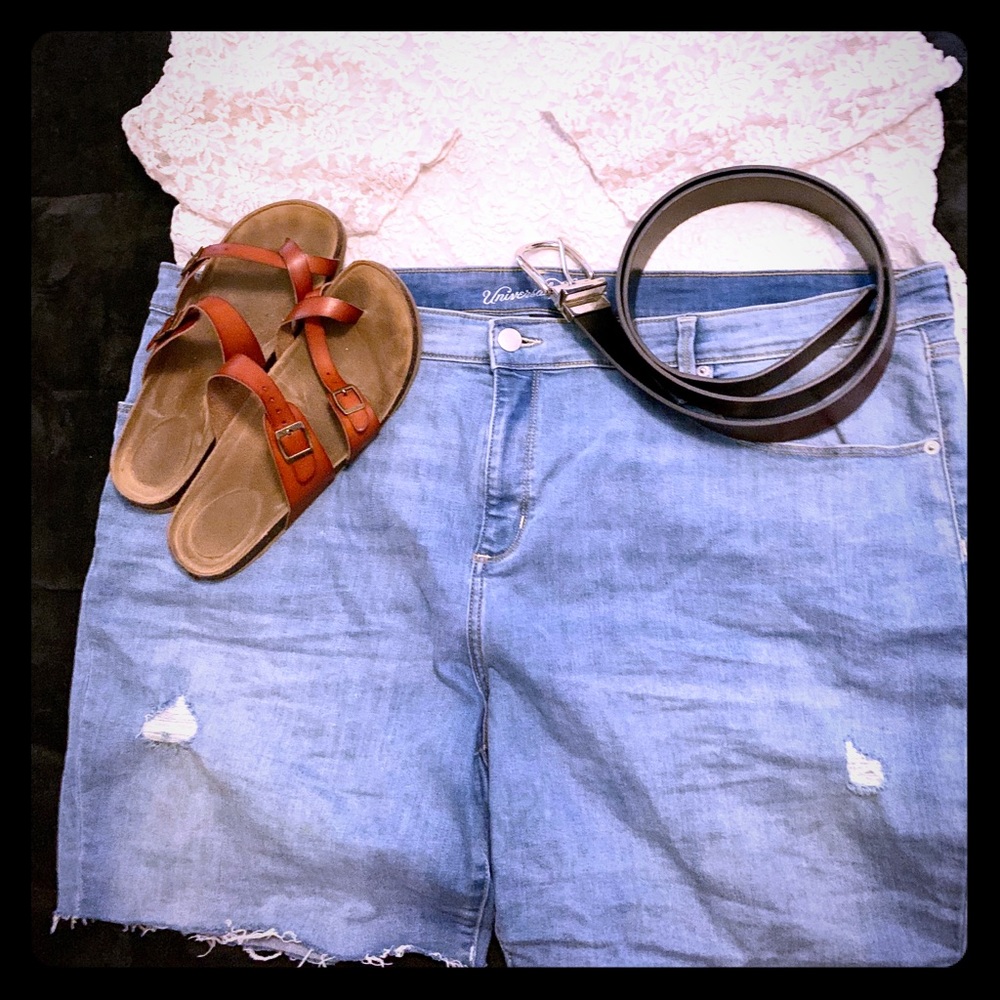 Universal Thread Bermuda Shorts!